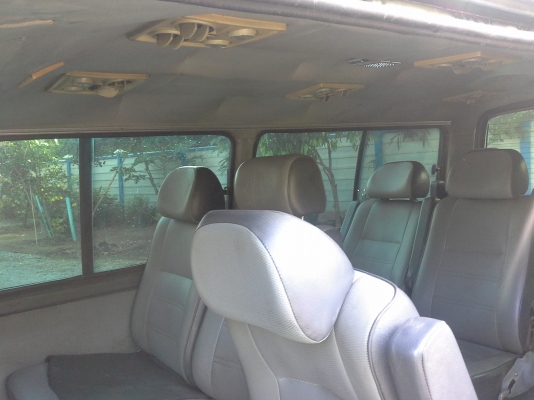 ขายรถตู้