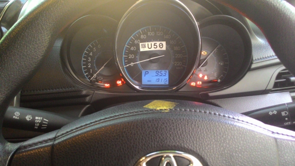 ขายดาวน์รถโตโยต้าวีออสตัวใหม่ปี 2013 ต่อรองราคาได้