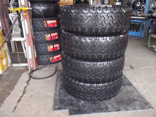 ขาย  31x10.5x15  BF ALL ปี08 ดอกสวยไม่บั้ง 4เส้น