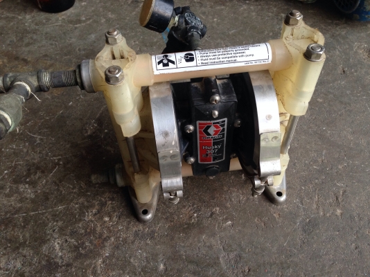 ขายปั้มไดอะแฟรม Graco made in U.S.A สภาพดี พร้อมใช้งาน ลองลมแล้วเรียบร้อย