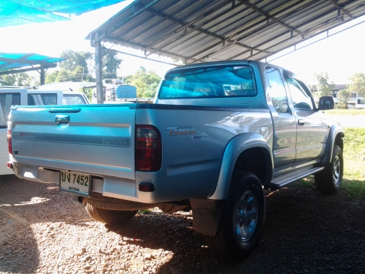 TOYOTA 2.5D4D โฟวีล ปี45 คอมมอนเรล วิ่งน้อย2แสนก่าโล รถผู้หญิงใช้มือเดียว TOYOTA 2.5D4D โฟวีล ปี45 คอมมอนเรล วิ่งน้อย2แสนก่าโล รถผู้หญิงใช้มือเดียว