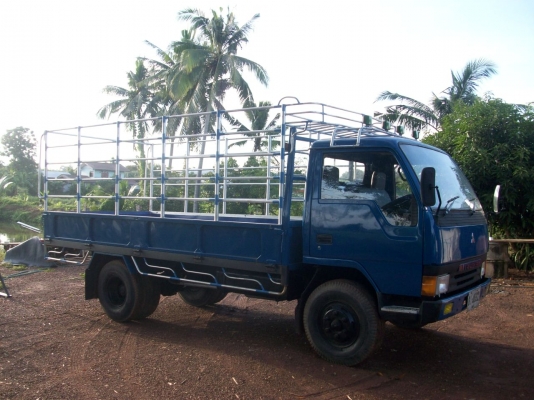 กระบะมิชซู L 200 เดิมทังคัน ไม่เคยทำสี พวงมาลัยเพาเวอร์ ลงรูปผิดครับ ดูรูปต่อไปครับ