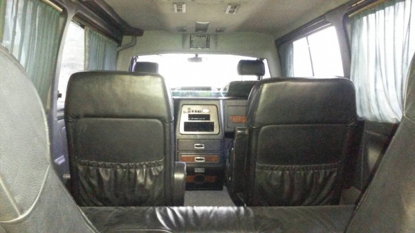 ขายรถตู้เบนซ์ ไม่มีเกียร์ไม่มีทะเบียน สภาพสวยเอาไปทำตู้นอนหรือขายของหรือทำอะไหล่ ขาย 65000 บาทครับ ขายรถตู้เบนซ์ ไม่มีเกียร์ไม่มีทะเบียน สภาพสวยเอาไปทำตู้นอนหรือขายของหรือทำอะไหล่ ขาย 65000 บาทครับ