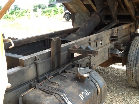 หกล้อดั้มดิน HINO FE เครื่องWO6E 165 แรงม้า