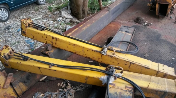 ขายเครนTADANO 3ตัน 3ปลอก ขายาว พร้อมใช้ ขาย 95000 บาท ขายเครนTADANO 3ตัน 3ปลอก ขายาว พร้อมใช้ ขาย 95000 บาท