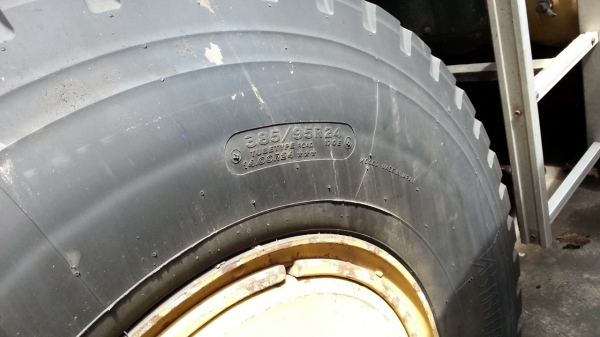 เครน25T 4ท่อน4ล้อ