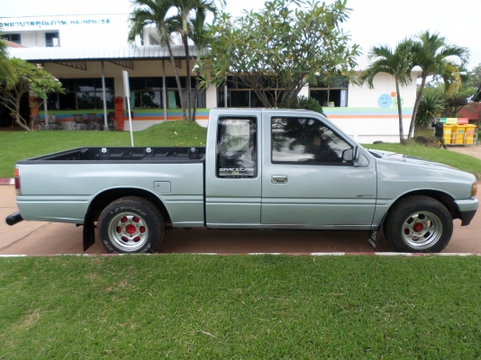 ขายกระบะ ISUZU - TFR มังกรทอง SPACE CAB..พวงมาลัยพาเวอร์โรงงาน...รถบ้าน100\%เจ้าของเดิมเป็นข้าราชตำรวจ เครื่องเดิมแน่นๆแรงดีไม่ไอไม่จามเครื่องนิ่งมากครับประหยัดน้ำมันสุดๆ ครัชชีเดิมสวยไม่มีผุ .... เอกสารพร้อมโอน+ภาษีพรบ.ขาดมิถุนายน58+สีบอร์นเงินอาบน้ำขัดสี