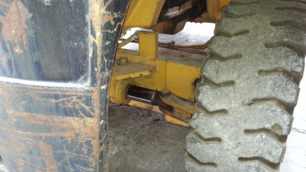 ขายโฟกลิฟโคมัสสุ 6 ตัน