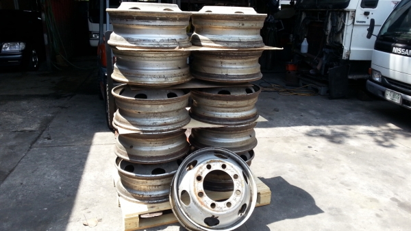 ขายกระทะล้อเรเดียน22.5&times;7.5เก่านอก