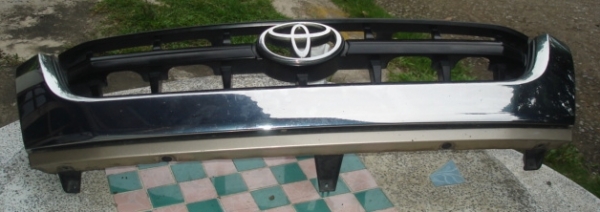 กระจังหน้า ไทเกอร์ D4D รุ่น 4WD พรีรันเนอร์ แท้ศูนย์