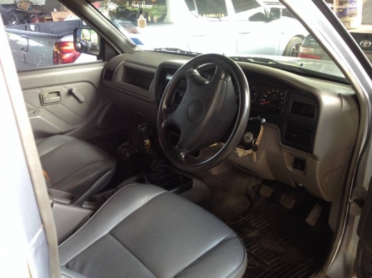 อิสุสุ ดราก้อน เครื่อง 2.5เทอร์โบ 4ประตู ประหยัดน้ำมันมาก ซื้อไปใช้ต่อคุ้มครับ