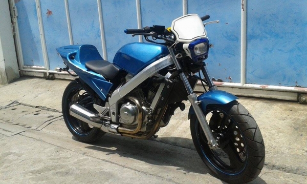 ขายด่วน Honda bros 400cc ปี92 อินวอย สรรพสามิต  แต่งสตั้น