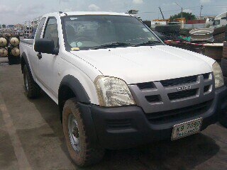 ปี  2005 D-MAX CAB  4WD I-TEC