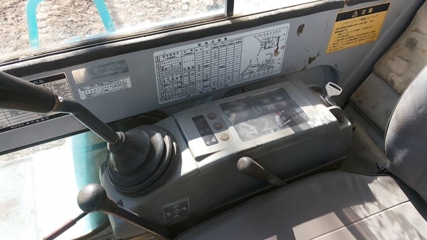 ขายรถขุดแบ็คโฮ. KOBELCO. sk030  รถเก่านอก สภาพพร้อมใช้ มีเอกสารแจ้งจำหน่าย