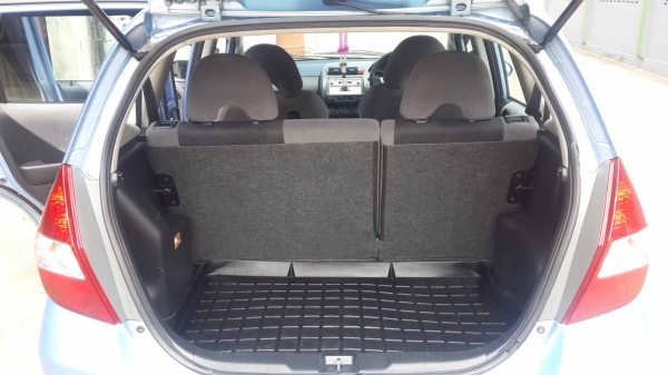 ขาย HONDA, JAZZ 1.5 E (ABS/AIRBAG)รุ่นท็อปสุด สีฟ้าพิเศษ