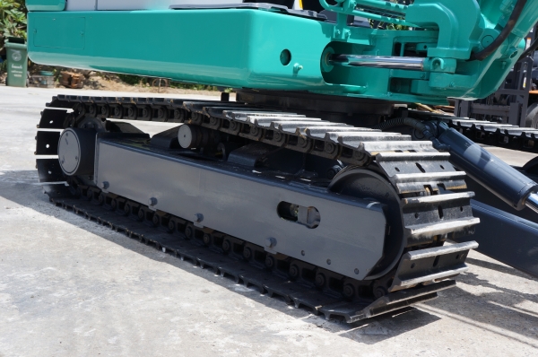 ขายรถขุด IHI 30J มีลายใส่หัวกระแทก ขายรถขุด IHI 30J มีลายใส่หัวกระแทก