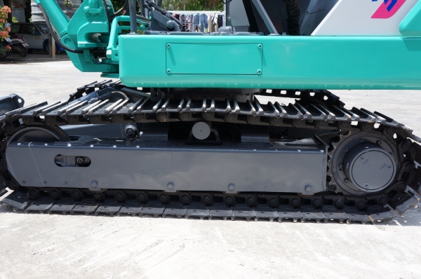 ขายรถขุด IHI 30J มีลายใส่หัวกระแทก ขายรถขุด IHI 30J มีลายใส่หัวกระแทก