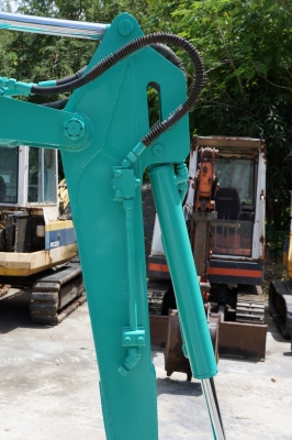 ขายรถขุด IHI 30J มีลายใส่หัวกระแทก ขายรถขุด IHI 30J มีลายใส่หัวกระแทก