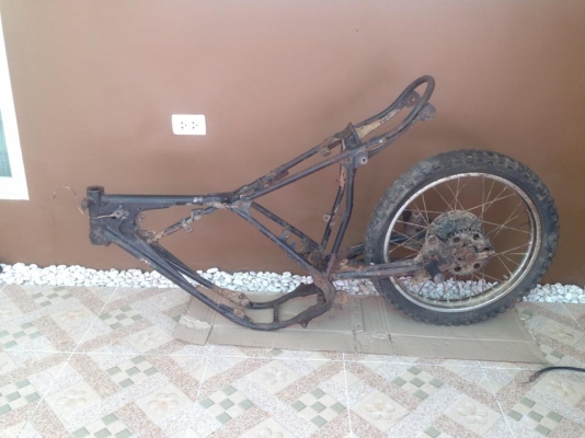 โครง dt100 พร้อมสวิงอาร์มและล้อหลัง 1400