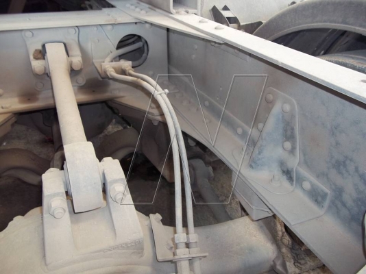 ขาย หัวลากนิสสันยูดี 320 แรง / ปี 49 /  ติดแก๊ส NGV 100\% 10 ถัง ระบบหัวฉีด