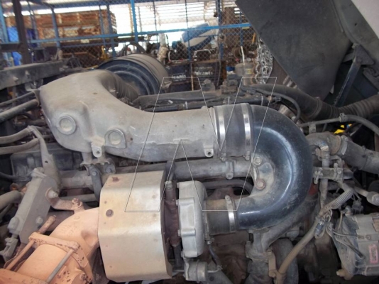 ขาย หัวลากนิสสันยูดี 320 แรง / ปี 49 /  ติดแก๊ส NGV 100\% 10 ถัง ระบบหัวฉีด