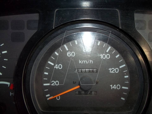 ขาย หัวลากนิสสันยูดี 320 แรง / ปี 49 /  ติดแก๊ส NGV 100\% 10 ถัง ระบบหัวฉีด