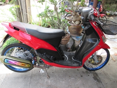 mio ปี49 เครื่องดีไม่มีเยิ้มแรงๆลูกโซเอกสารครบพร้อมโอน