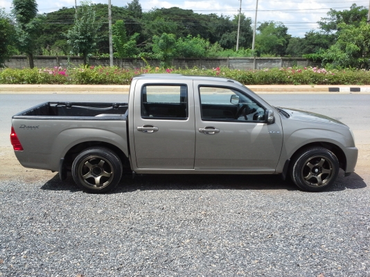ISUZU D-MAX  CAB 4  2.5 SLX ปี 2006