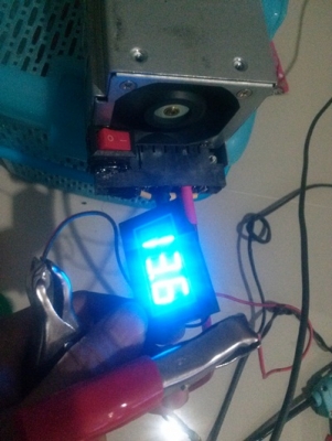 Switching server Dell 700w 12v 57.3a Switching server Dell 700w 12v 57.3a