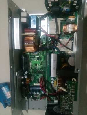 Switching server Dell 700w 12v 57.3a Switching server Dell 700w 12v 57.3a