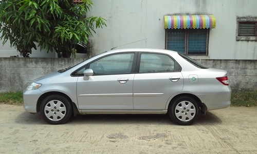 ขายรถบ้าน รถครูผู้หญิงมือเดียว ไม่มีชน เป็นรถมือเดียว