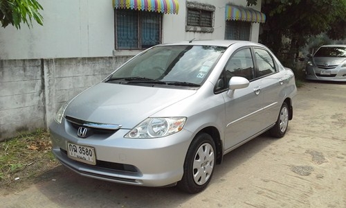 ขายรถบ้าน รถครูผู้หญิงมือเดียว ไม่มีชน เป็นรถมือเดียว