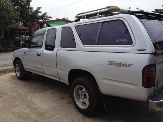 2002 TOYOTA, HILUX TIGER 2.5 E X-TRA CAB D4D (ABS /AIRBAG) โฉม X-TRA CAB สีบรอนซ์ เกียร์ธรรมดา