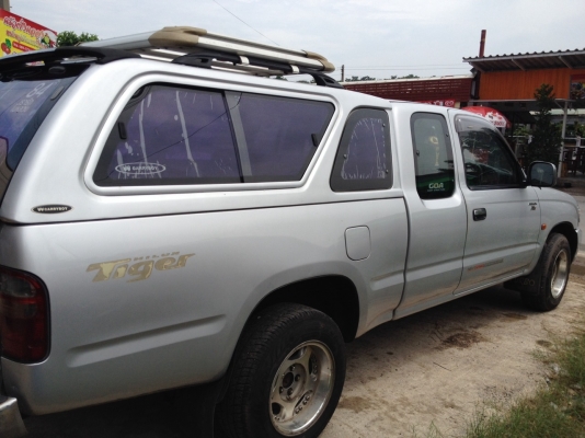 2002 TOYOTA, HILUX TIGER 2.5 E X-TRA CAB D4D (ABS /AIRBAG) โฉม X-TRA CAB สีบรอนซ์ เกียร์ธรรมดา