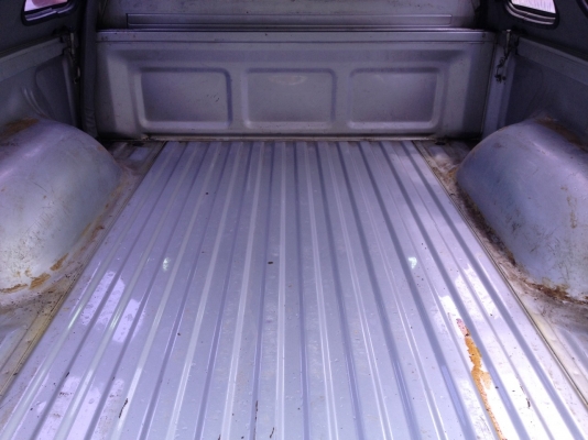 2002 TOYOTA, HILUX TIGER 2.5 E X-TRA CAB D4D (ABS /AIRBAG) โฉม X-TRA CAB สีบรอนซ์ เกียร์ธรรมดา