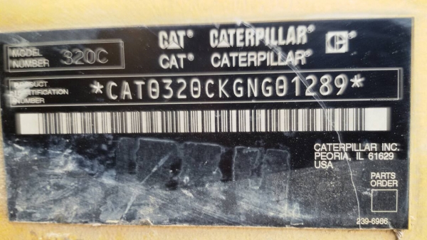 ขายเหมา 3คัน CAT3 20C สภาพสวยพร้อมใช้ ราคาต่อรองได้ ติดต่อได้ที่คุณ อ๊อฟ พิจิตร 086-737-9991