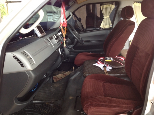 ขาย รถตู้