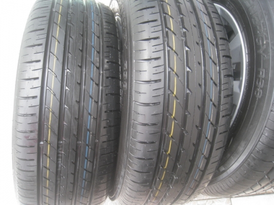 ขายล้อแม็กป้ายแดง Mazda 3 16"x6.5" พร้อมยางปี14  สนใจติดต่อเล็กคลองสามครับ 081-3747940