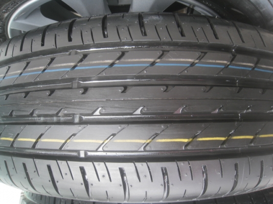 ขายล้อแม็กป้ายแดง Mazda 3 16"x6.5" พร้อมยางปี14  สนใจติดต่อเล็กคลองสามครับ 081-3747940