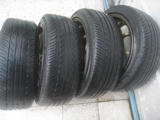 ขายล้อแม็กมือสอง CE28 งานcosmis 17"x7.5" พร้อมยางปี13 สนใจติดต่อเล็กคลองสามครับ 081-3747940