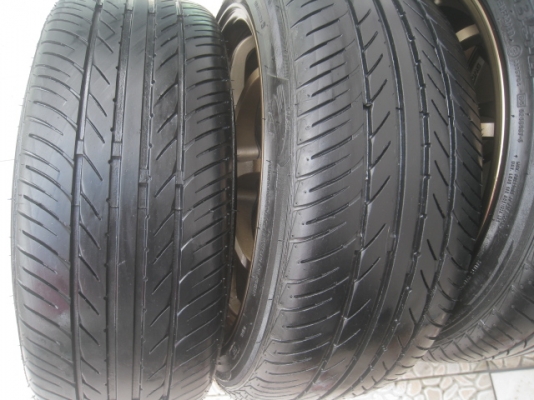 ขายล้อแม็กมือสอง CE28 งานcosmis 17"x7.5" พร้อมยางปี13 สนใจติดต่อเล็กคลองสามครับ 081-3747940