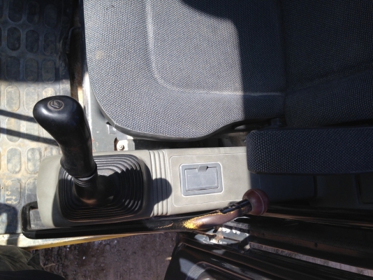 ขาย KOMATSU PC100-6