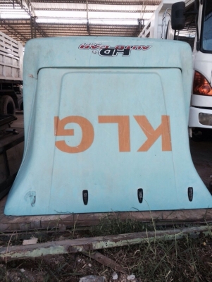 ขายสปอยเลอร์ ราคาชิ้นละ4,000บาท โทร 0810367316