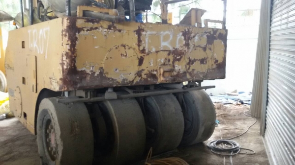 ขายเหมา 3คัน รถบด 9ล้อ 7ล้อ สภาพสวยพร้อมใช้ ติดต่อได้ที่คุณ อ๊อฟ พิจิตร 086-737-9991