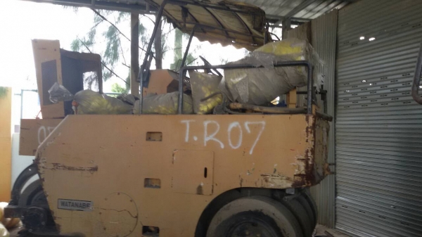 ขายเหมา 3คัน รถบด 9ล้อ 7ล้อ สภาพสวยพร้อมใช้ ติดต่อได้ที่คุณ อ๊อฟ พิจิตร 086-737-9991