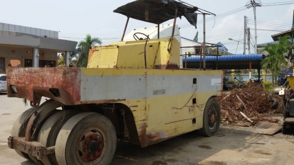 ขายเหมา 3คัน รถบด 9ล้อ 7ล้อ สภาพสวยพร้อมใช้ ติดต่อได้ที่คุณ อ๊อฟ พิจิตร 086-737-9991