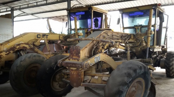 ขายรถเกรด2คันCAT140G72V10093กับ 72V10459 สภาพสวยพร้อมใช้ ราคาต่อรองได้ติดต่อได้ที่คุณ อ๊อฟ พิจิตร 086-737-9991