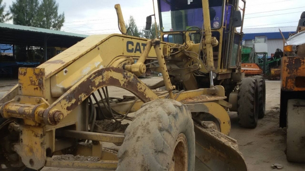 ขายรถเกรด2คันCAT140G72V10093กับ 72V10459 สภาพสวยพร้อมใช้ ราคาต่อรองได้ติดต่อได้ที่คุณ อ๊อฟ พิจิตร 086-737-9991