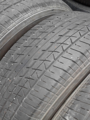 215/60R16 BRIDGESTONE TURANZA  ER33  ปี2011 MADE IN THAILAND ชุด 4 เส้น  TEL.081-427-3941