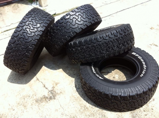 ขายยาง BF Goodrich All-terrain ขนาด 315 75 r16 สวยๆ ขายยาง BF Goodrich All-terrain ขนาด 315 75 r16 สวยๆ